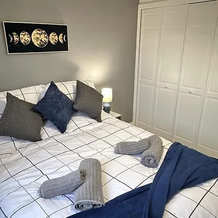 Holiday home 6 Stephenson Way *